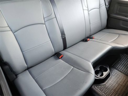 Used 2024 RAM 2500 Tradesman w/ Chrome Appearance Group image 27