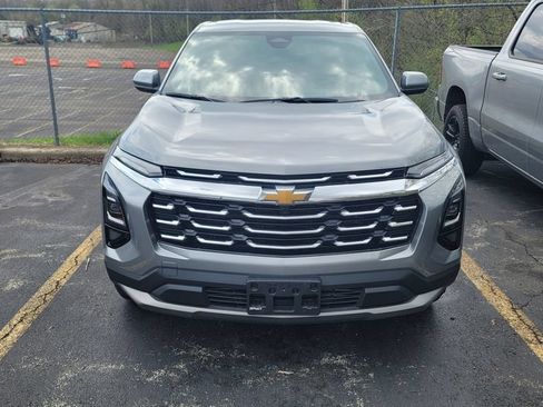 Used 2026 Chevrolet Equinox LT w/ Convenience Package II AWD/4WD image 1
