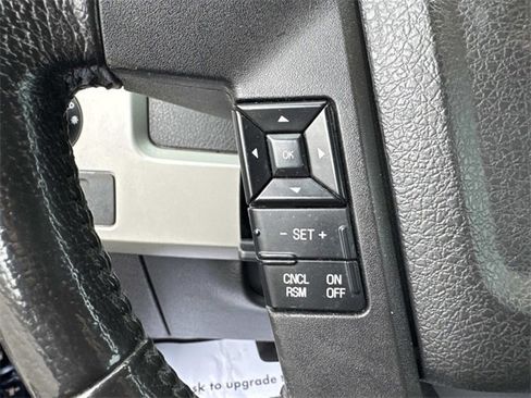 Used 2011 Ford F150 Lariat w/ Lariat Chrome Pkg image 14