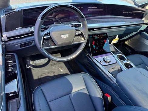 New 2025 Cadillac Escalade IQ Luxury 2 image 22