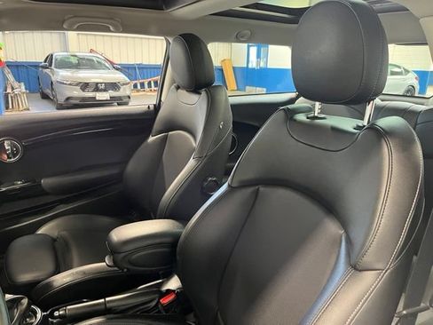 Used 2015 MINI Cooper S FWD image 16