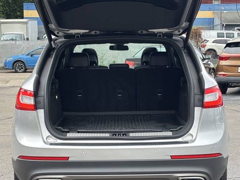 Used 2016 Lincoln MKX Reserve w/ Climate Package AWD/4WD image 14