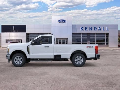 Used 2026 Ford F350 XLT w/ FX4 Off-Road Package AWD/4WD image 3