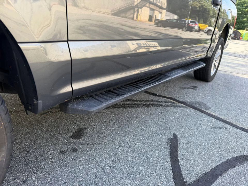 Used 2018 Ford F150 XL w/ Equipment Group 101A Mid AWD/4WD image 19