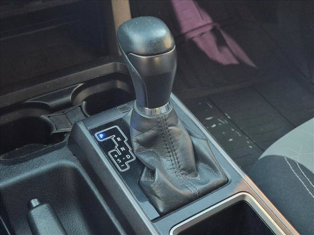 Used 2020 Toyota Tacoma TRD Sport w/ Technology Package RWD image 11