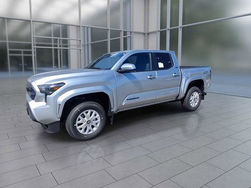 New 2026 Toyota Tacoma SR5 AWD/4WD image 3