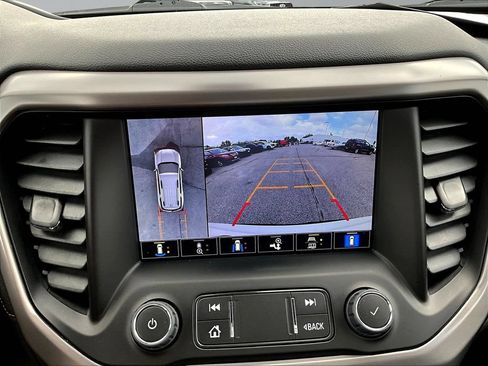 Used 2023 GMC Acadia AT4 w/ Technology Package AWD/4WD image 16