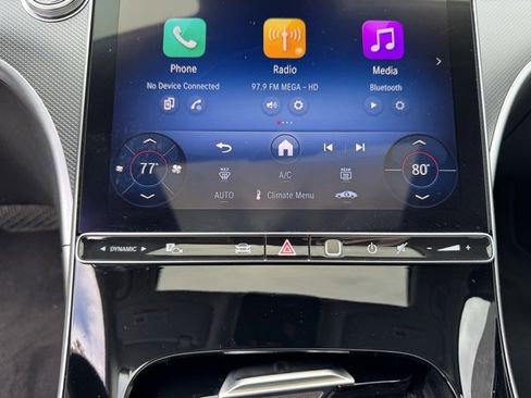 Used 2025 Mercedes-Benz C 300 4MATIC Sedan image 17