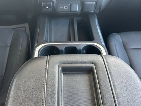 Used 2022 Chevrolet Silverado 2500 LTZ w/ LTZ Plus Package AWD/4WD image 6