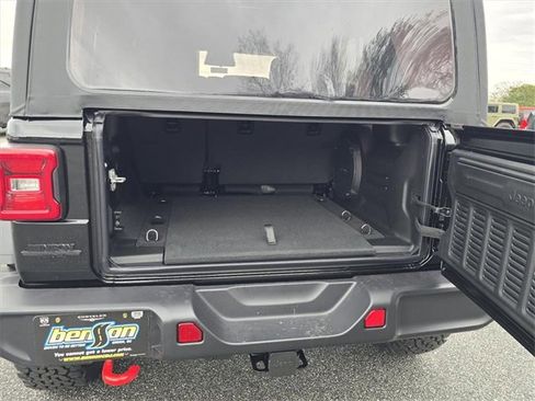 New 2026 Jeep Wrangler Unlimited Rubicon image 8