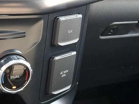 Used 2025 Ford F150 Raptor AWD/4WD image 24