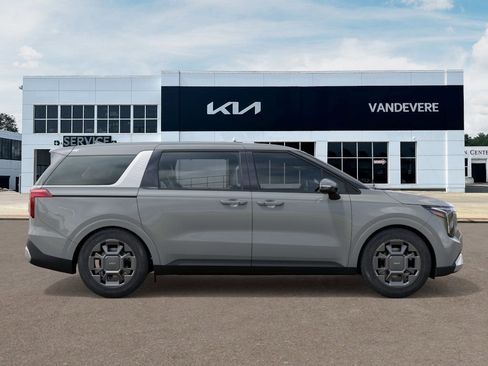 New 2026 Kia Carnival EX FWD image 9