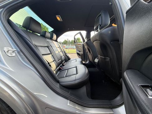 Used 2015 Mercedes-Benz E 350 4MATIC Sedan image 24