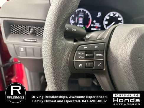 Used 2025 Honda CR-V LX image 12