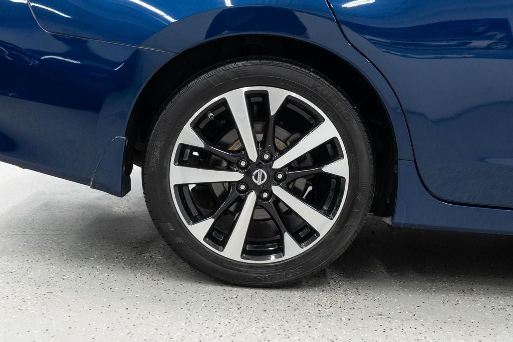 Used 2018 Nissan Altima 2.5 SR FWD image 59