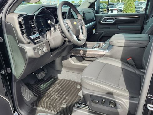 New 2026 Chevrolet Silverado 2500 LTZ w/ LTZ Convenience Package image 6