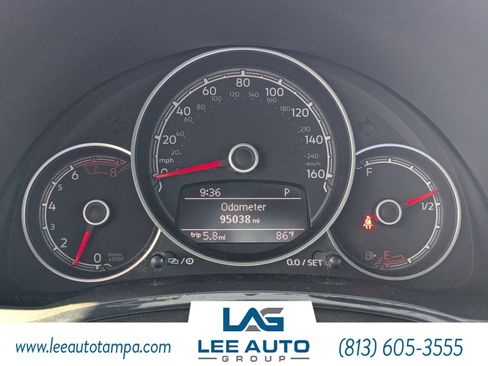 Used 2018 Volkswagen Beetle 2.0T S image 28