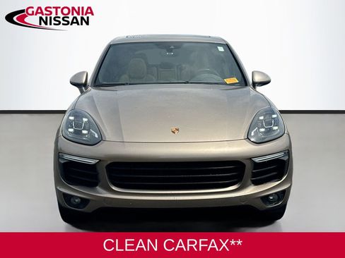 Used 2018 Porsche Cayenne S w/ Premium Package Plus AWD/4WD image 2