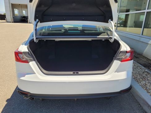Used 2025 Toyota Camry SE FWD image 35