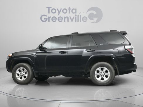Certified 2024 Toyota 4Runner SR5 AWD/4WD image 6