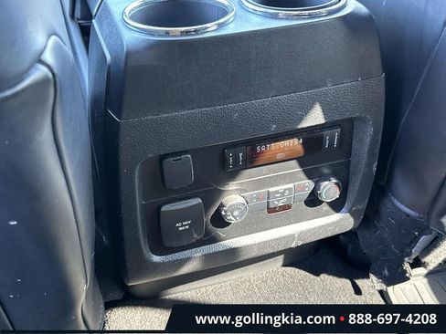 Used 2015 Lincoln Navigator L 4WD image 12