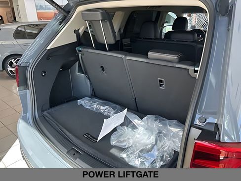 New 2026 Volkswagen Atlas SEL AWD/4WD image 16