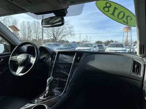 Used 2018 INFINITI Q50 Luxe w/ Essential Package (2.0T Luxe) image 16