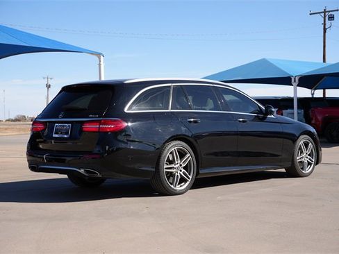 Used 2019 Mercedes-Benz E 450 4MATIC Wagon image 4