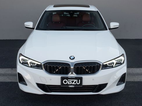 Used 2024 BMW 330i Sedan w/ Premium Package image 3