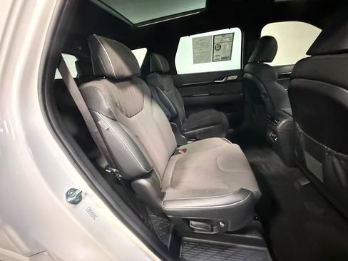 Used 2025 Hyundai Palisade Calligraphy AWD/4WD image 14