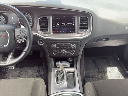 Used 2021 Dodge Charger Scat Pack w/ Driver Convenience Group RWD image 15
