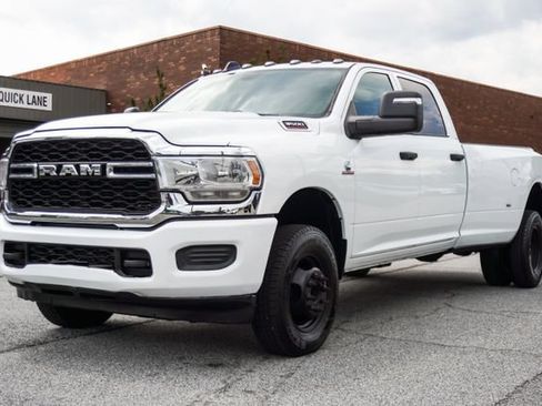 Used 2023 RAM 3500 Tradesman AWD/4WD image 22