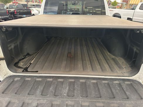 Used 2021 RAM 1500 Limited AWD/4WD image 17