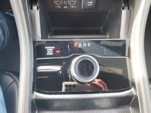 New 2026 Jeep Grand Cherokee Limited AWD/4WD image 9