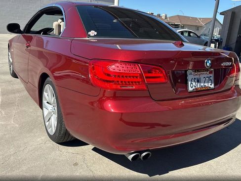 Used 2011 BMW 328i Convertible image 7