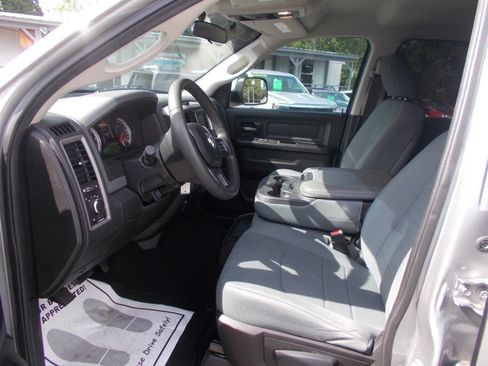 Used 2019 RAM 1500 Tradesman w/ Popular Equipment Group AWD/4WD image 5