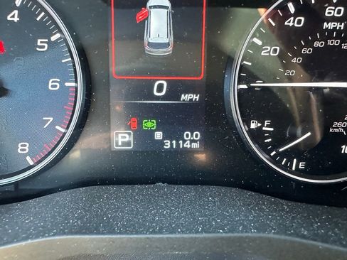 Used 2024 Subaru Ascent Limited w/ Technology Package image 31