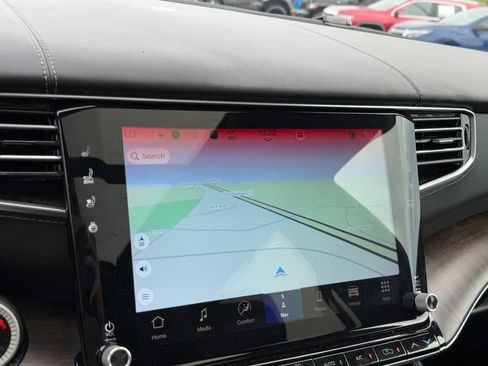 Used 2022 Jeep Grand Wagoneer Series I w/ Flexible Seating Group AWD/4WD image 26