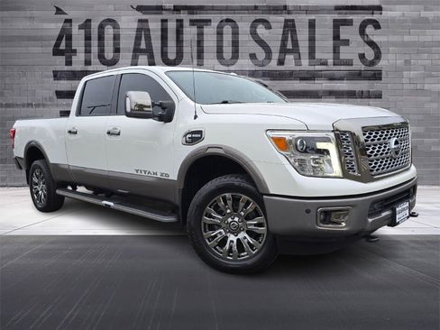 Used 2019 Nissan Titan Platinum Reserve w/ Platinum Utility Package AWD/4WD image 1