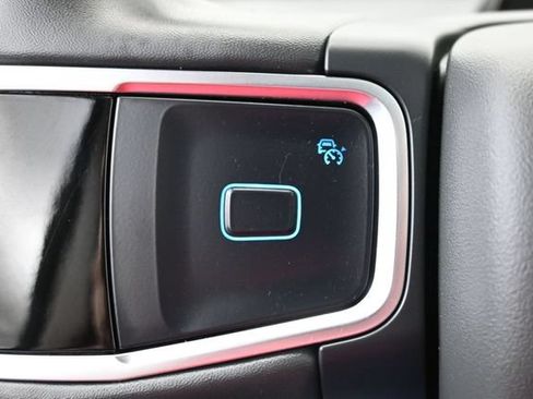 Certified 2025 Ford Expedition Active AWD/4WD image 18