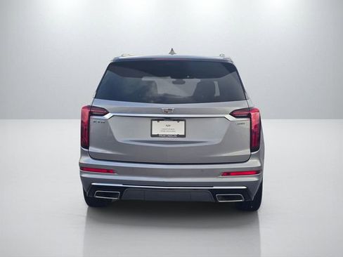 Used 2024 Cadillac XT6 Premium Luxury w/ Technology Package FWD image 6