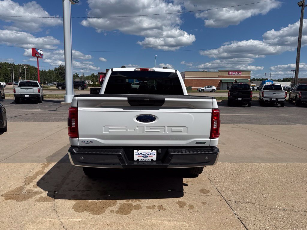 Used 2023 Ford F150 XLT AWD/4WD image 6