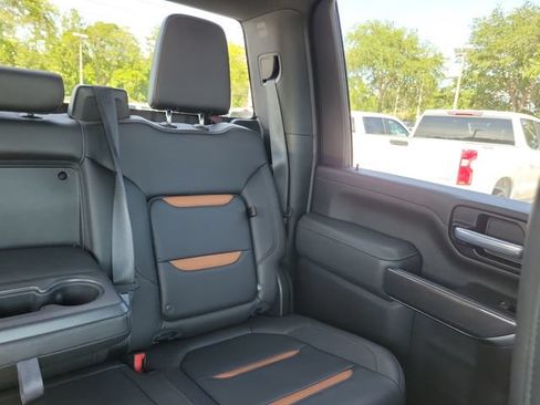 Certified 2021 GMC Sierra 2500 AT4 AWD/4WD image 11