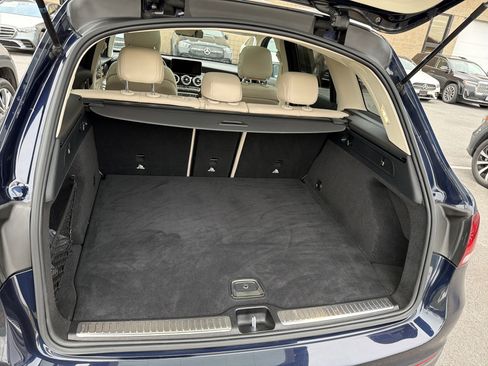 Used 2022 Mercedes-Benz GLC 300 4MATIC image 28