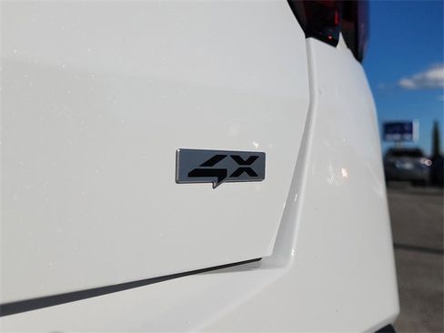 New 2026 Kia Sorento S image 5