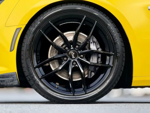 Used 2018 Chevrolet Camaro SS image 17