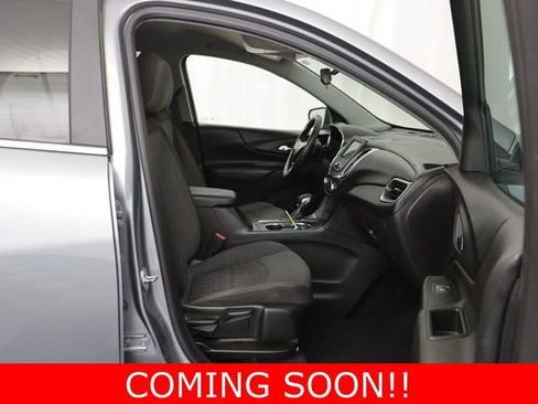 Used 2023 Chevrolet Equinox LT image 17