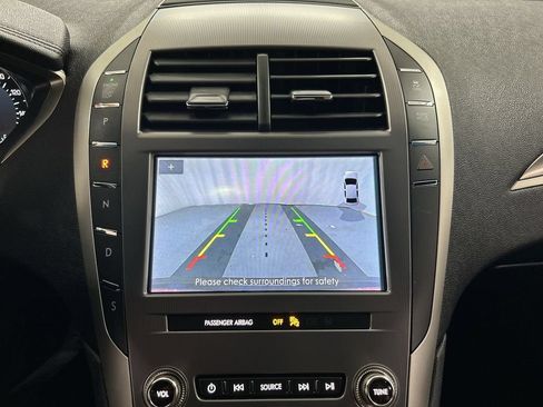 Used 2020 Lincoln MKZ AWD w/ Convenience Package image 15