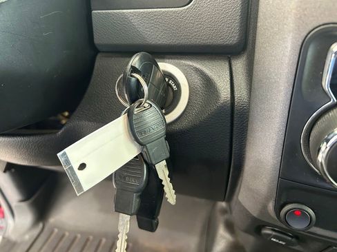 Used 2019 RAM 1500 Tradesman RWD image 41