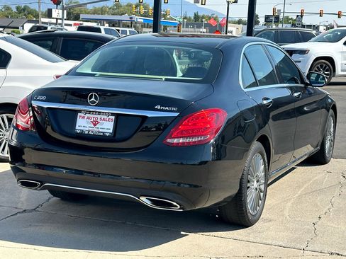 Used 2015 Mercedes-Benz C 300 4MATIC Sedan image 5